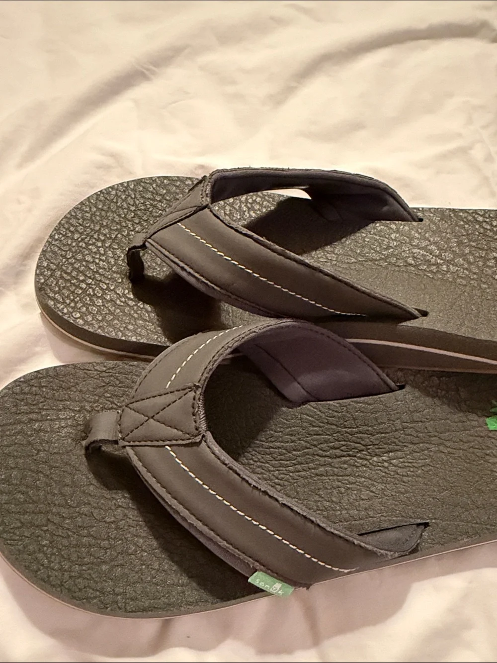 Sanuk Dark Gray Flip Flop Sandals with Green Logo Accent